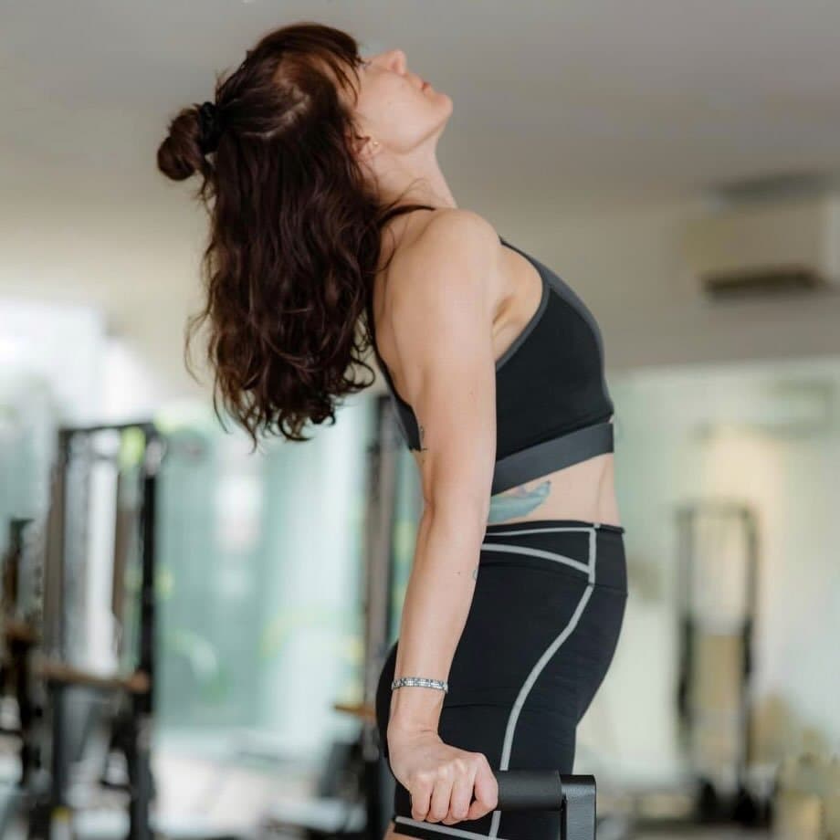 Ezgi in her pilates practice